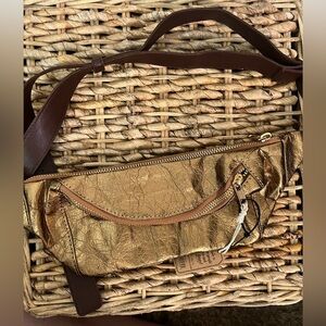 Nwt Natural Life Crossbody Metallic Gold Brown Bag Fanny Pack Belt Bag vegan